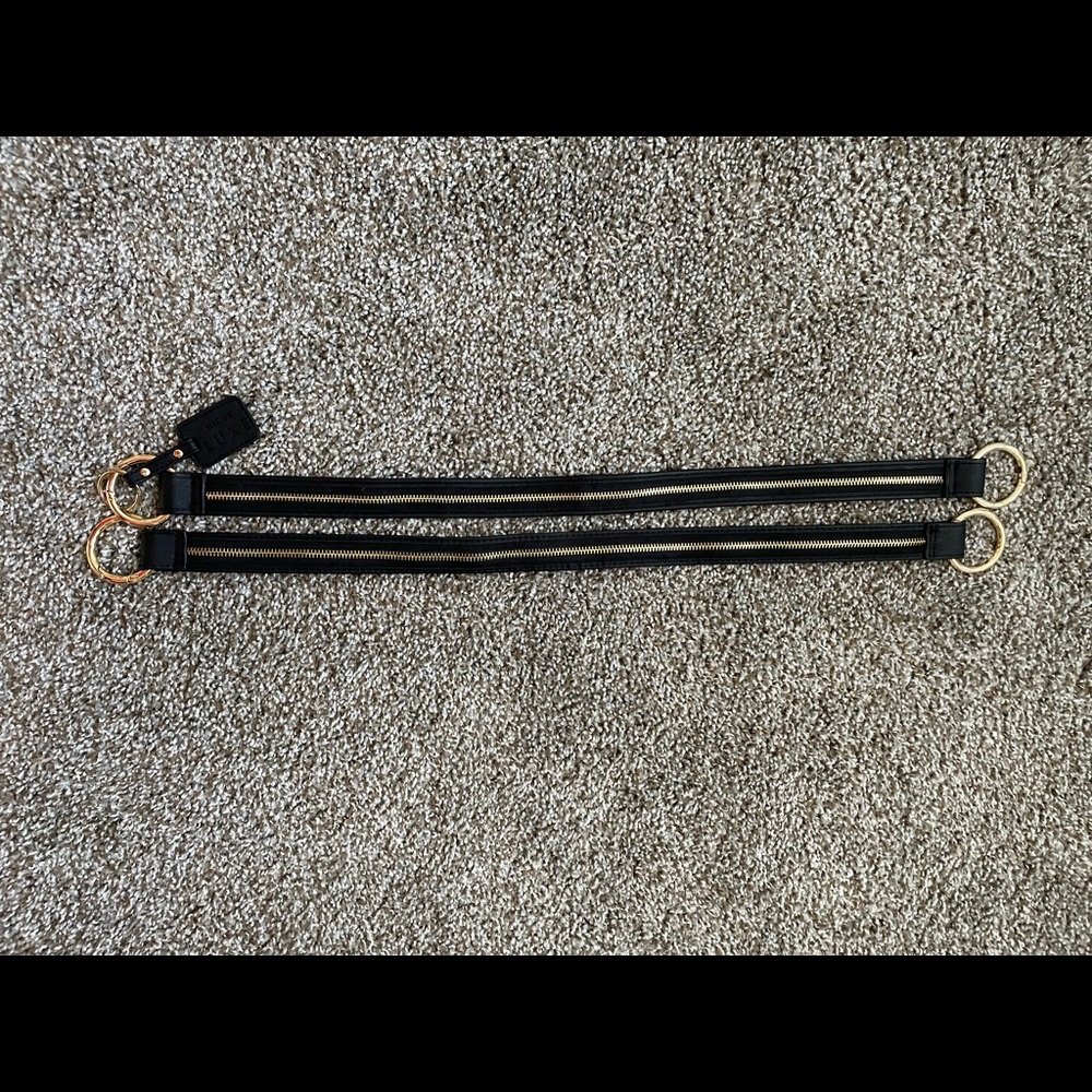 Miche Luxe Zippered 24” [inch] inch handles/straps.  One pair [2] set.
